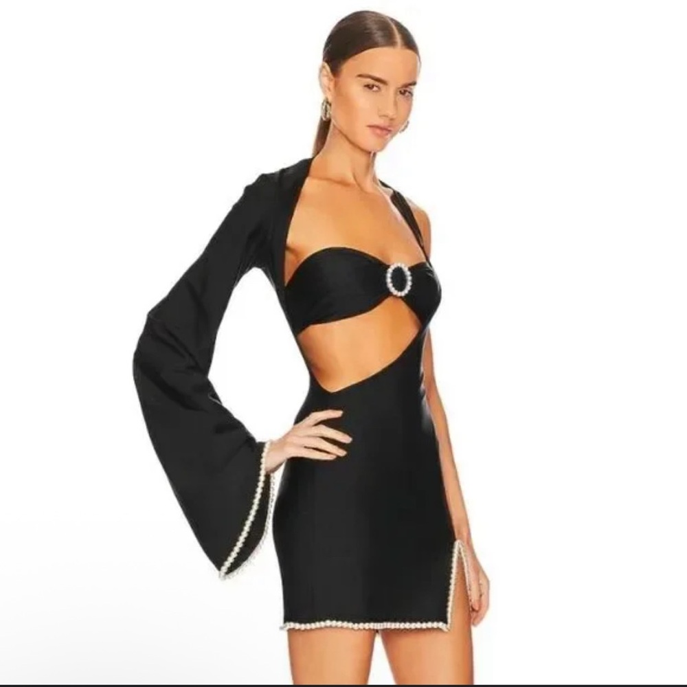 KHANUM’s Elegant Black Dress with Pearl Accents